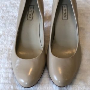 Cream leather Pumps